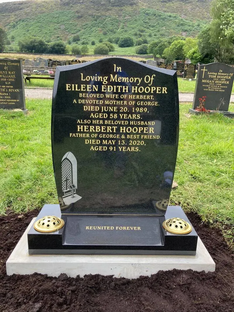 Black granite headstone with a finely etched church window and gold leaf inscription by FR Terrazzo, Rhondda Cynon Taff